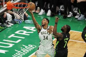 NBA雄鹿VS快船_在线免费直播_全场录像_赛事动态