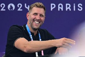 WNBA菲尼克斯水星vs印第安纳狂热_在线免费直播_全场录像_赛事动态