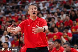 免费观看媒体人：中国男篮依然令人担心 感觉还得找VS手打一打才行直播_无插件在线免费观看