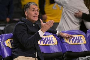 NBA勇士VS湖人直播_免费观看_实时比分_赛后总结