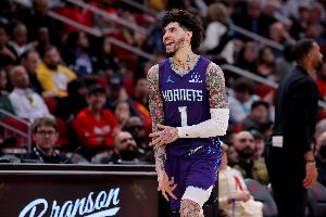 NBA掘金vs勇士直播_无插件在线免费观看