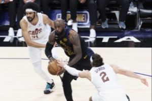 NBA雷霆vs勇士_高清免费直播_无插件在线观看入口