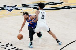 NBA雷霆VS湖人在线直播_免费高清直播