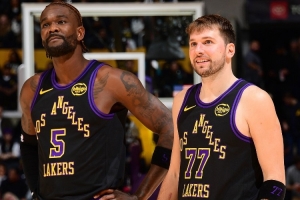 NBA篮网VS尼克斯_免费直播入口_全场录像回放