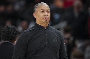 在线观看瓦格勒：泰伦·卢是一位极具智慧的教练&为人真诚 他VS我赞赏有加直播_无插件免费观看