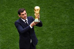 马卡：FIFA邀请卡西、席尔瓦、普约尔、布特拉格诺观战西班牙-tc