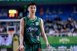 在线观看NBA尼克斯vs勇士直播_无插件免费观看