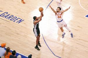 NBA老鹰vs雷霆直播_免费在线观看_比赛视频回放
