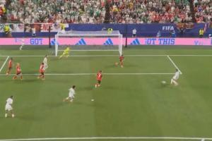 世界杯怪点_高清直播_无插件在线观看