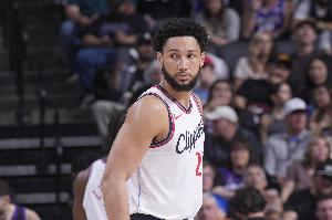 NBA快船VS76人直播_高清无插件观看入口