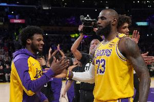 NBA太阳vs掘金_在线直播_免费高清观看_进球集锦