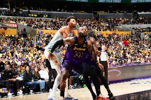 NBA独行侠vs篮网_在线免费直播_全场录像_赛事动态