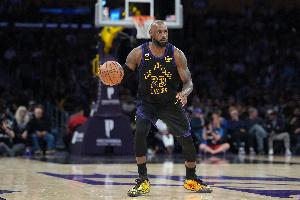 NBA快船VS尼克斯_高清直播_无插件在线观看