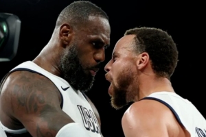 在线观看NBA尼克斯vs独行侠直播_无插件免费观看