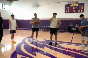 篮网VS湖人直播_免费高清观看_首发阵容_战术解读