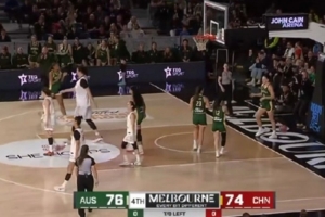 热身赛-中国女篮2分惜败 张子宇12中11空砍28+10王思雨16+4断