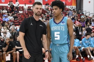 NBA太阳VS独行侠_在线免费直播_全场录像_赛事动态