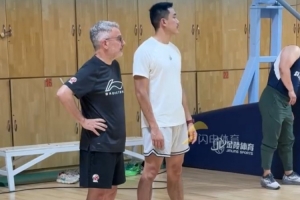 尼克斯vs篮网_免费视频直播_高清无插件观看