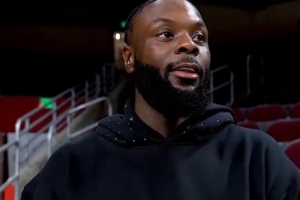 WNBA洛杉矶火花vs印第安纳狂热直播_高清无插件观看入口