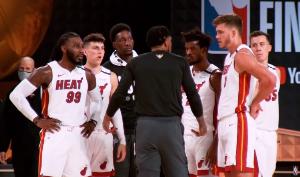 免费观看WNBA印第安纳狂热VS拉斯维加斯王牌直播_无插件在线免费观看
