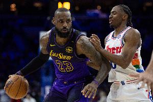 NBA独行侠VS湖人直播_无插件在线免费观看