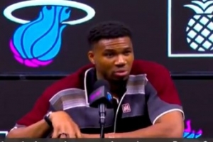 NBA凯尔特人vs勇士直播_无插件在线免费观看