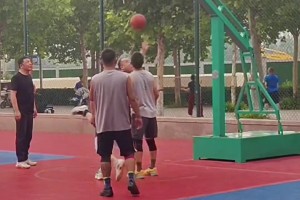 重磅华盛顿神秘人对阵多伦多节奏直播